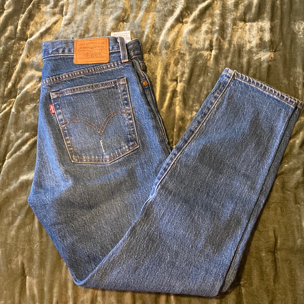 Levi’s Wedgie Jean